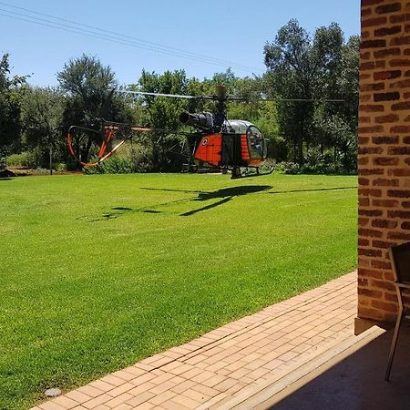 Hekpoort Esther'S Country Lodge מראה חיצוני תמונה