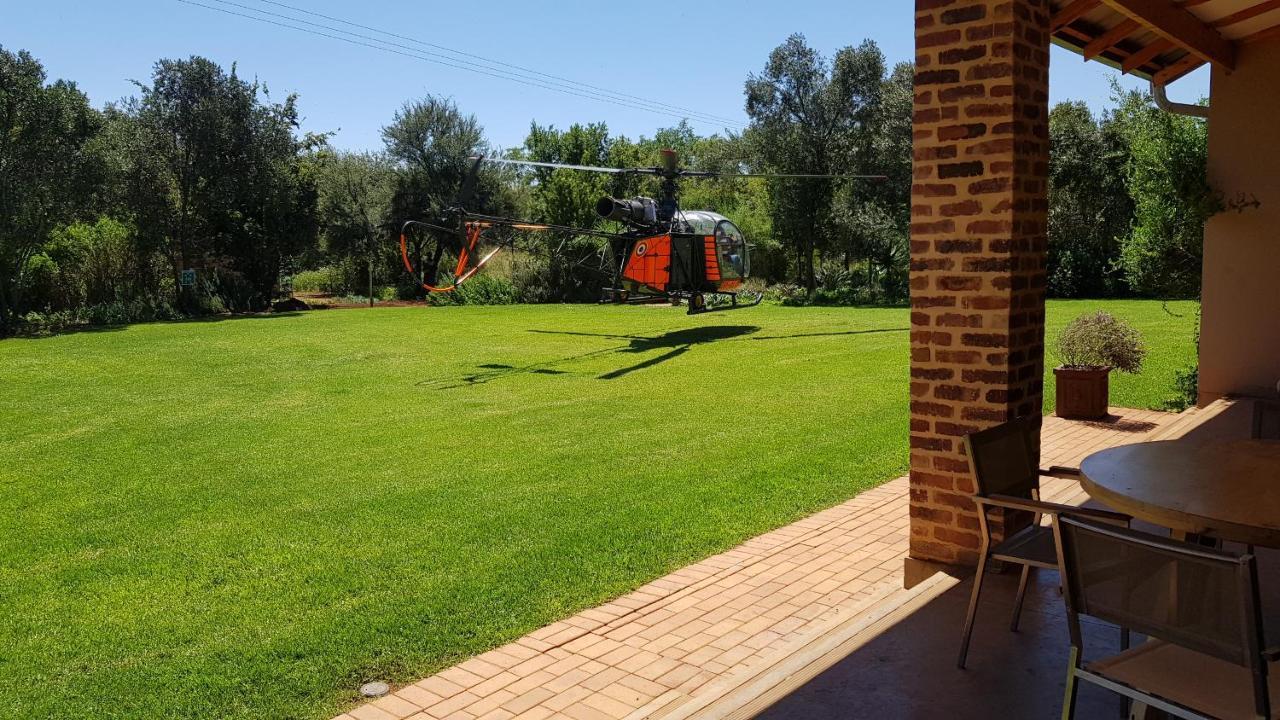 Hekpoort Esther'S Country Lodge מראה חיצוני תמונה