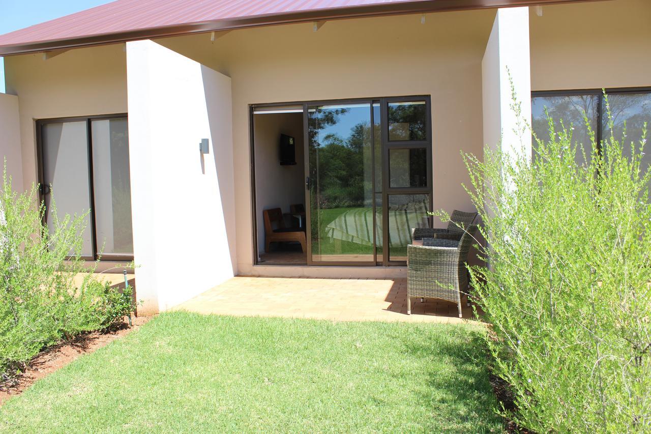 Hekpoort Esther'S Country Lodge מראה חיצוני תמונה